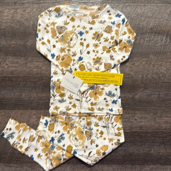 NWT Carters Little Planet 100% Organic Cotton Floral Long Sleeve PJ’s - Picture 1 of 10